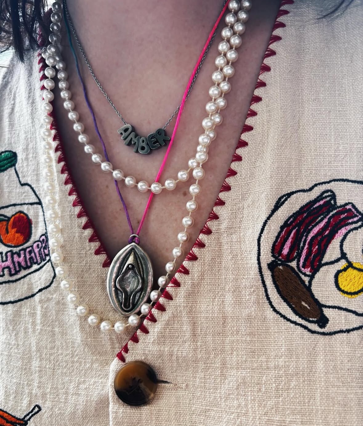 Zilverkleurige vulva bedel - Afbeelding 3